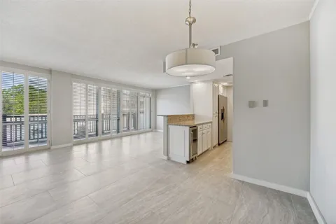 6211 W Northwest Highway #300