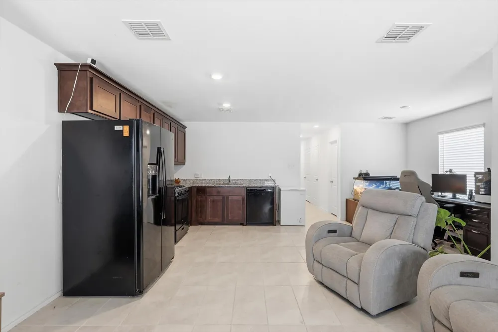 454 Eagle Wind Way Ferris, TX 75125