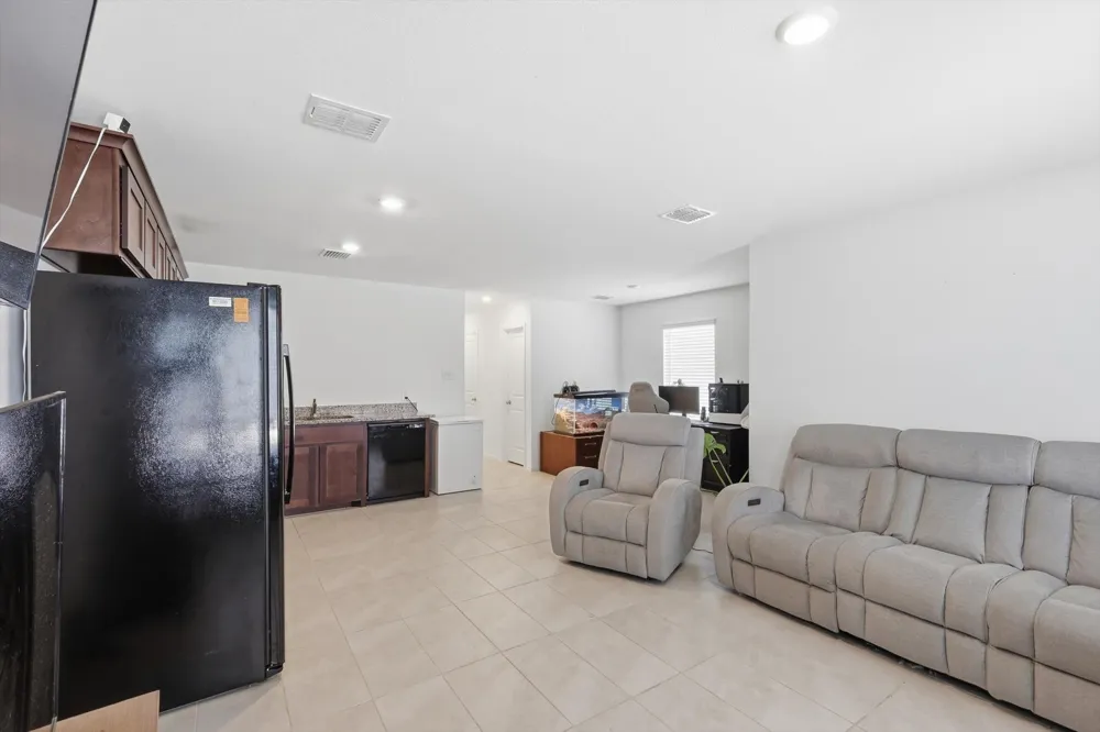 454 Eagle Wind Way Ferris, TX 75125
