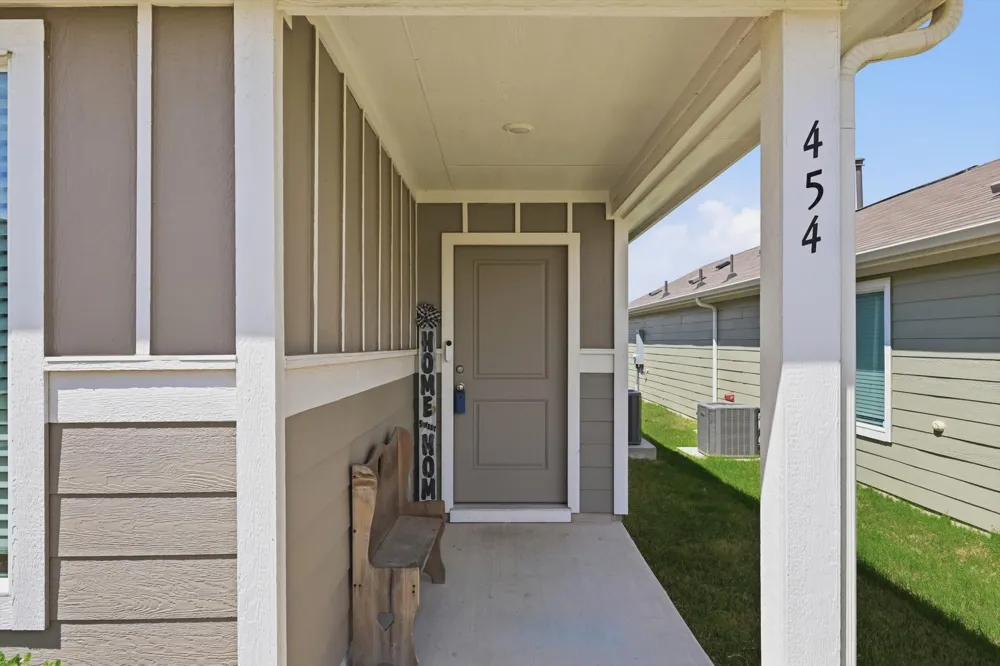 454 Eagle Wind Way Ferris, TX 75125