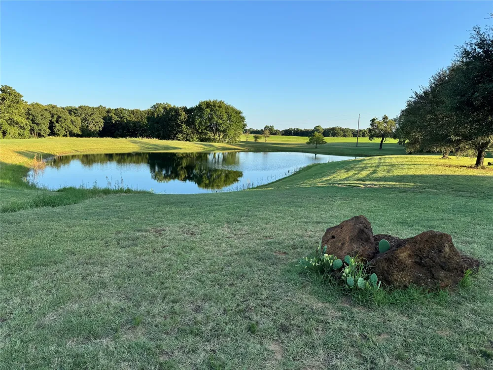 1561 FM 934 Blum, TX 76627