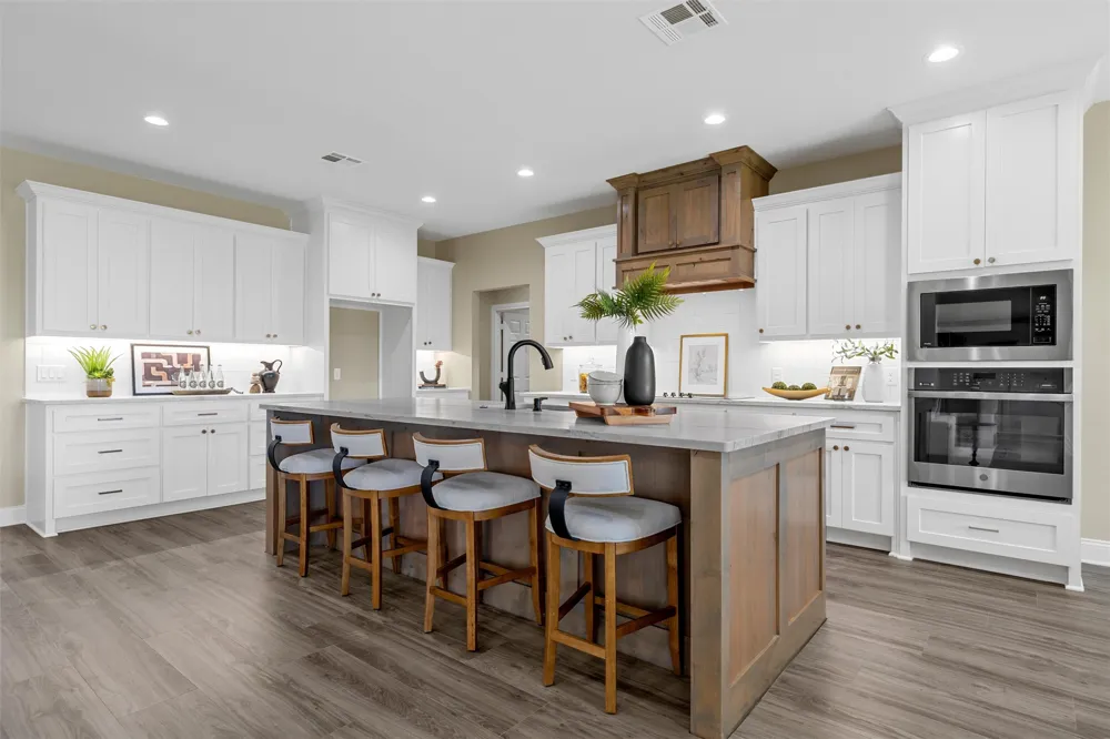 929 Northern Dancer Drive Hewitt, TX 76643