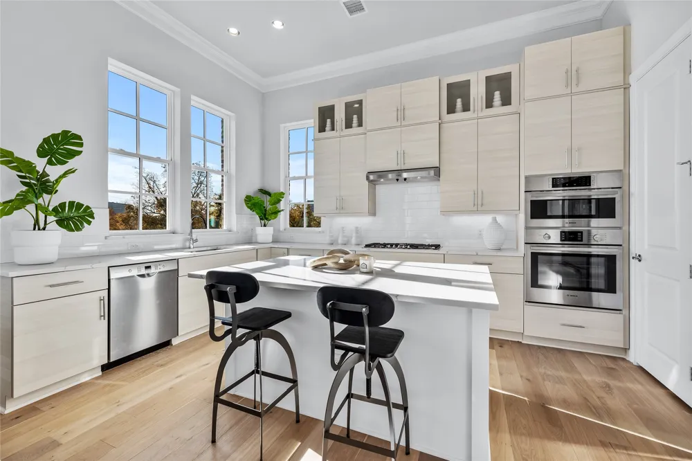 4645 New Water Lane Dallas, TX 75219