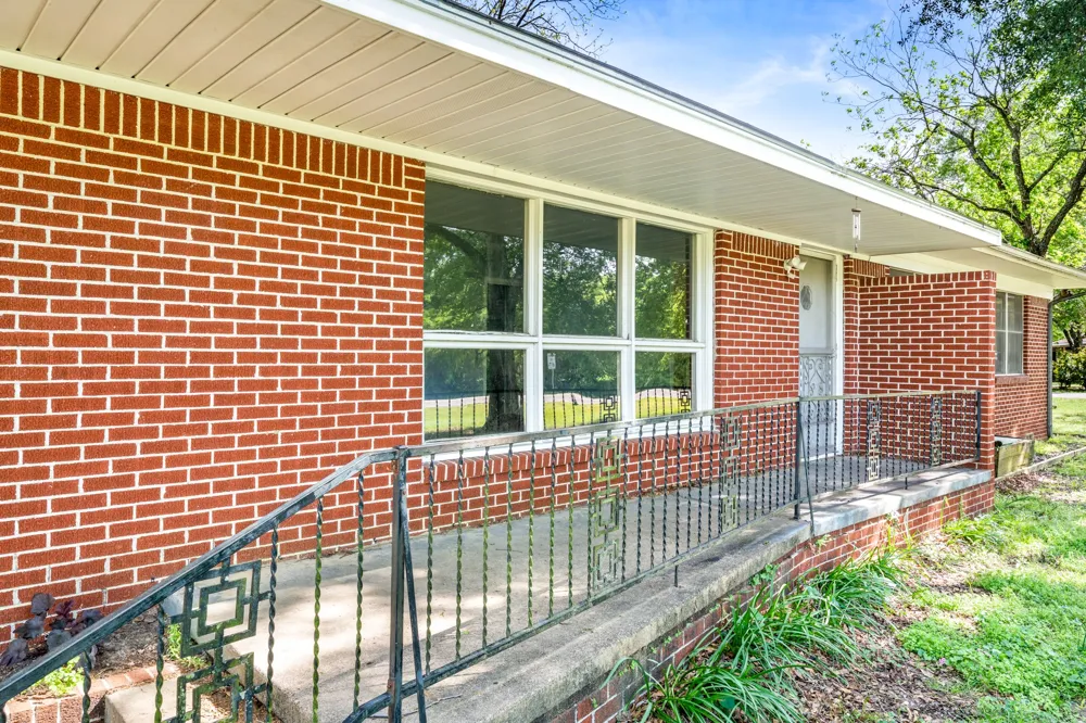 801 Winnsboro Street Quitman, TX 75783
