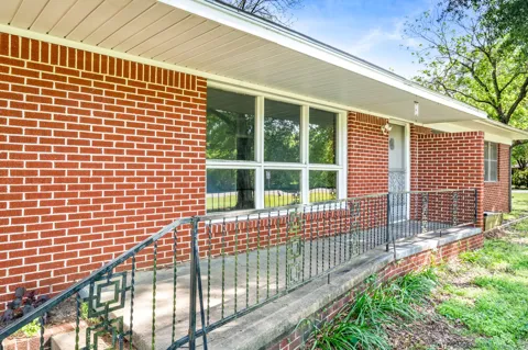 801 Winnsboro Street