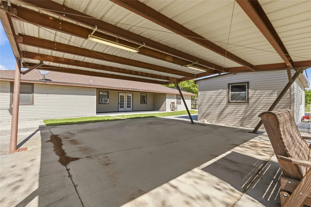 100 County Road 319 Early, TX 76802