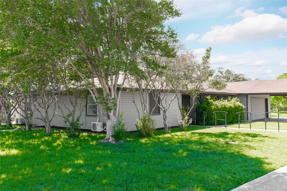 100 County Road 319 Early, TX 76802