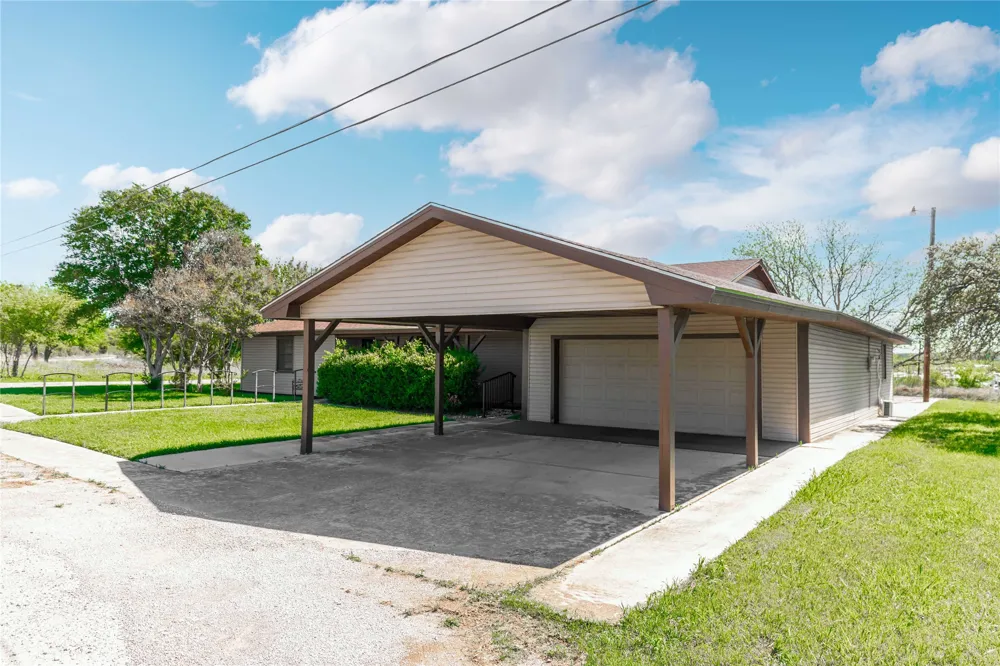 100 County Road 319 Early, TX 76802