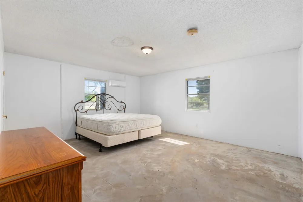 100 County Road 319 Early, TX 76802