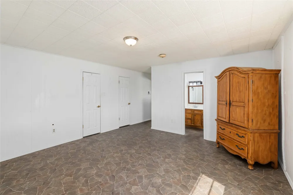 100 County Road 319 Early, TX 76802