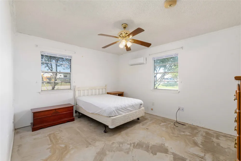 100 County Road 319 Early, TX 76802
