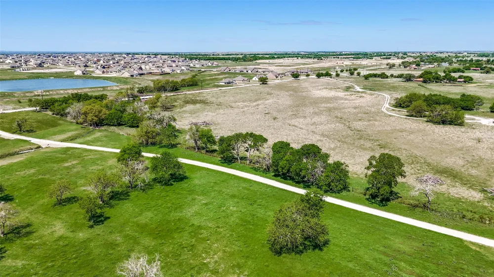 1174 Pioneer New Fairview, TX 76078
