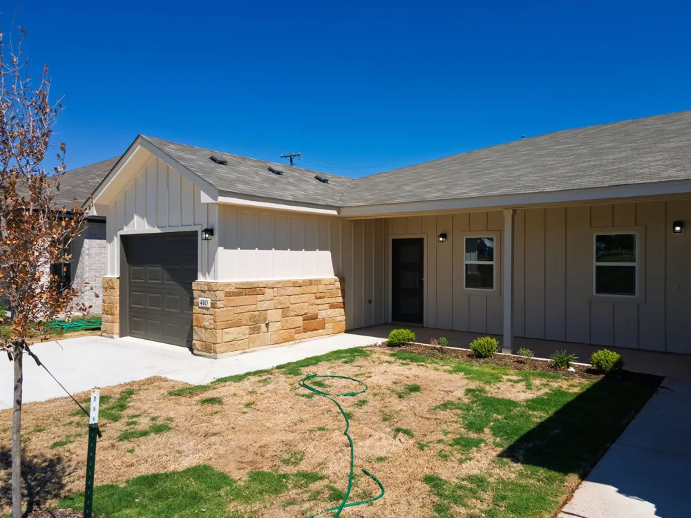 410 W Avenue C Copperas Cove, TX 76522