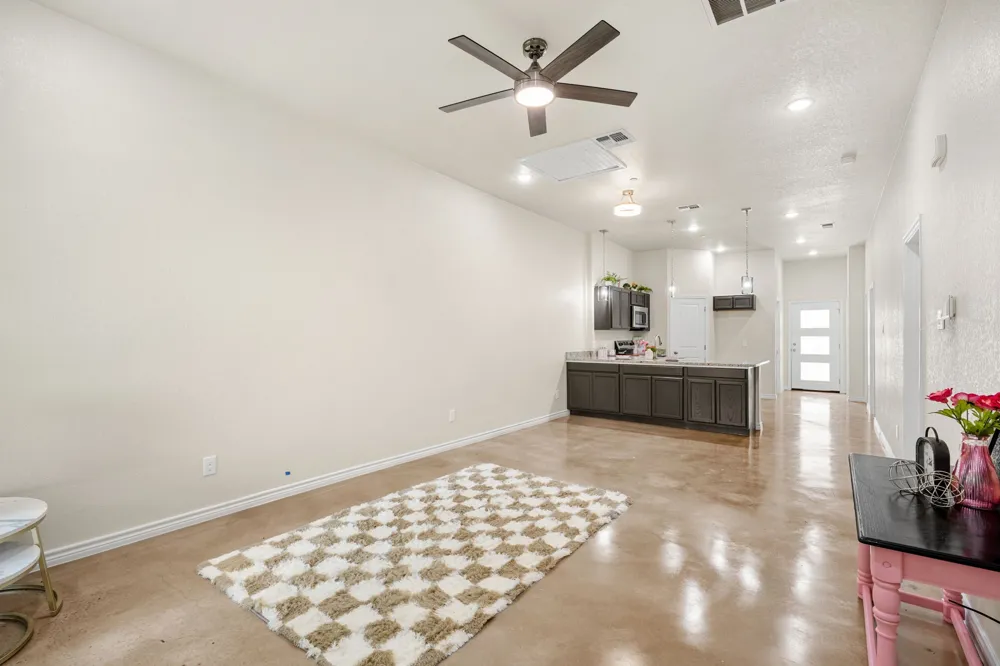 410 W Avenue C Copperas Cove, TX 76522