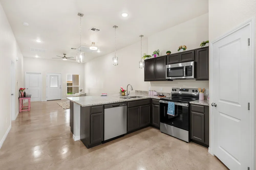 410 W Avenue C Copperas Cove, TX 76522