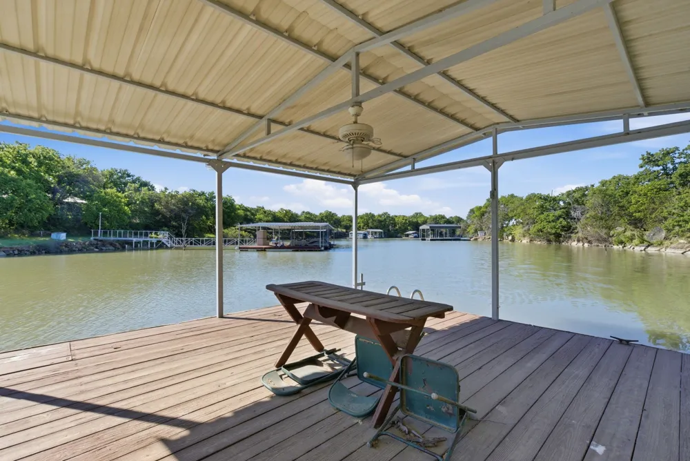 1069 Kennon Point Palo Pinto, TX 76484