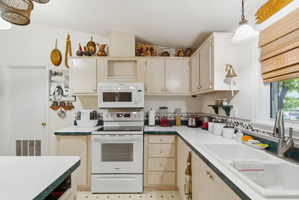 1069 Kennon Point Palo Pinto, TX 76484