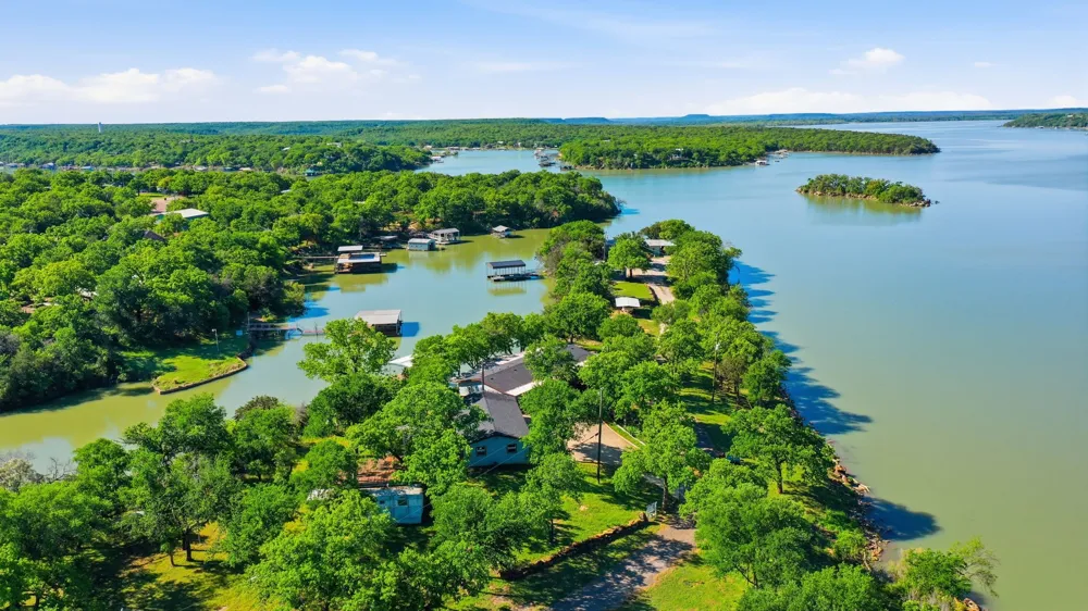 1069 Kennon Point Palo Pinto, TX 76484