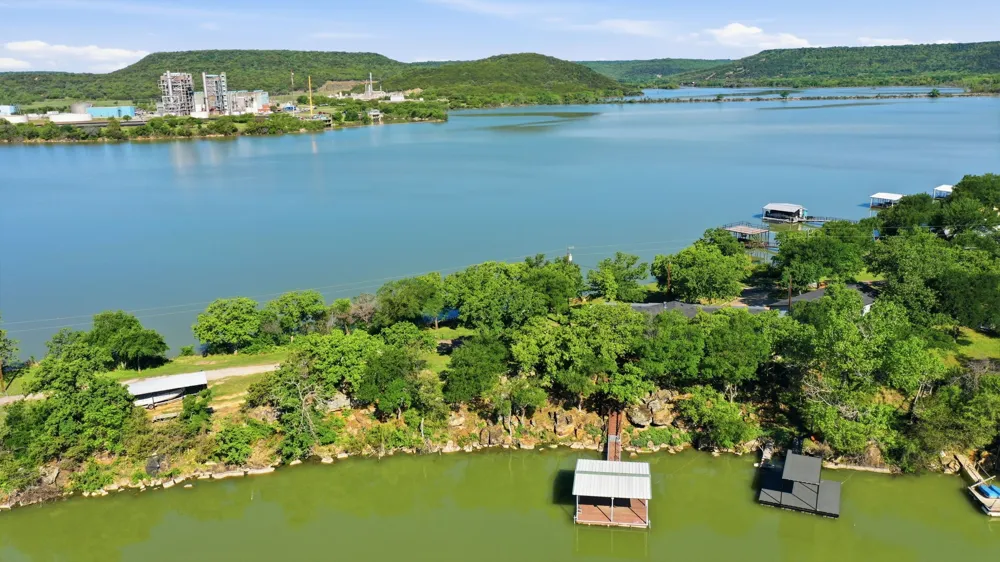 1069 Kennon Point Palo Pinto, TX 76484