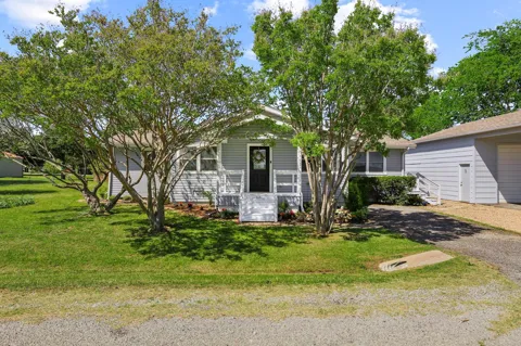 75 Maple Drive