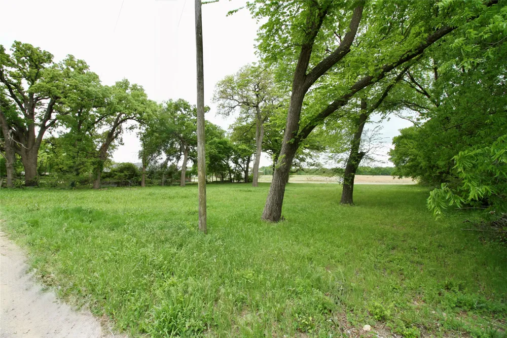 W HWY 82 St Jo, TX 76265