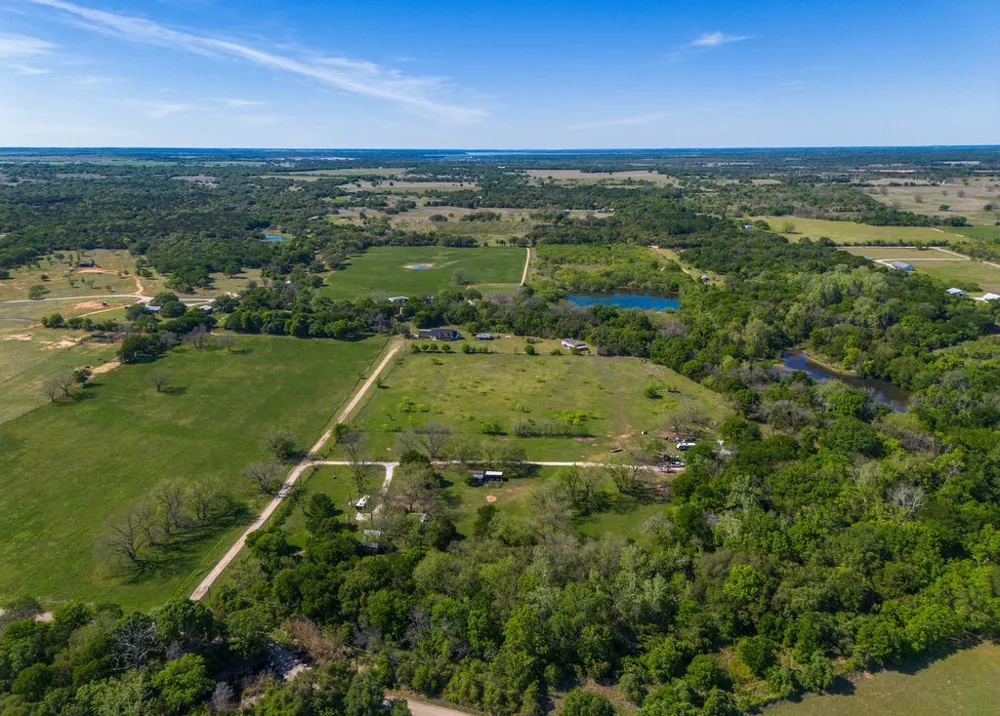 120 County Road 3646 Clifton, TX 76634