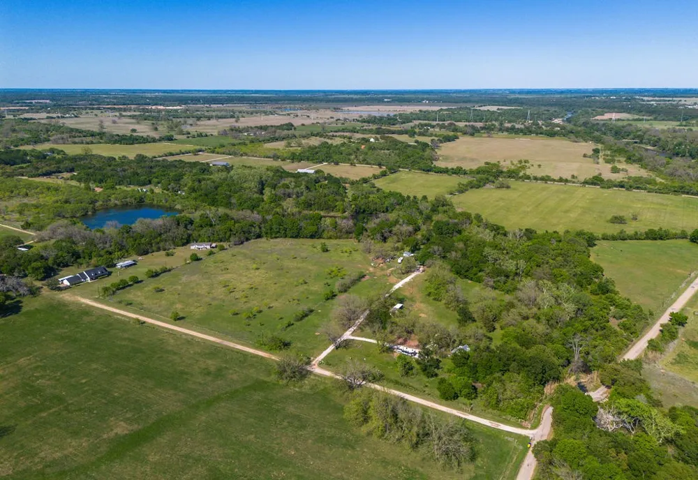 120 County Road 3646 Clifton, TX 76634