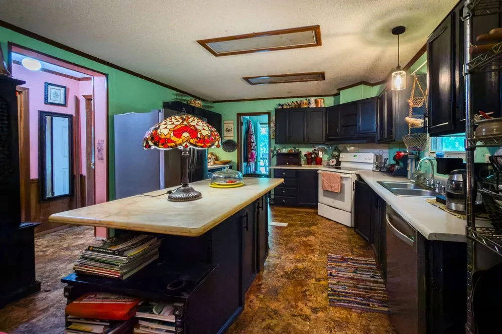 120 County Road 3646 Clifton, TX 76634