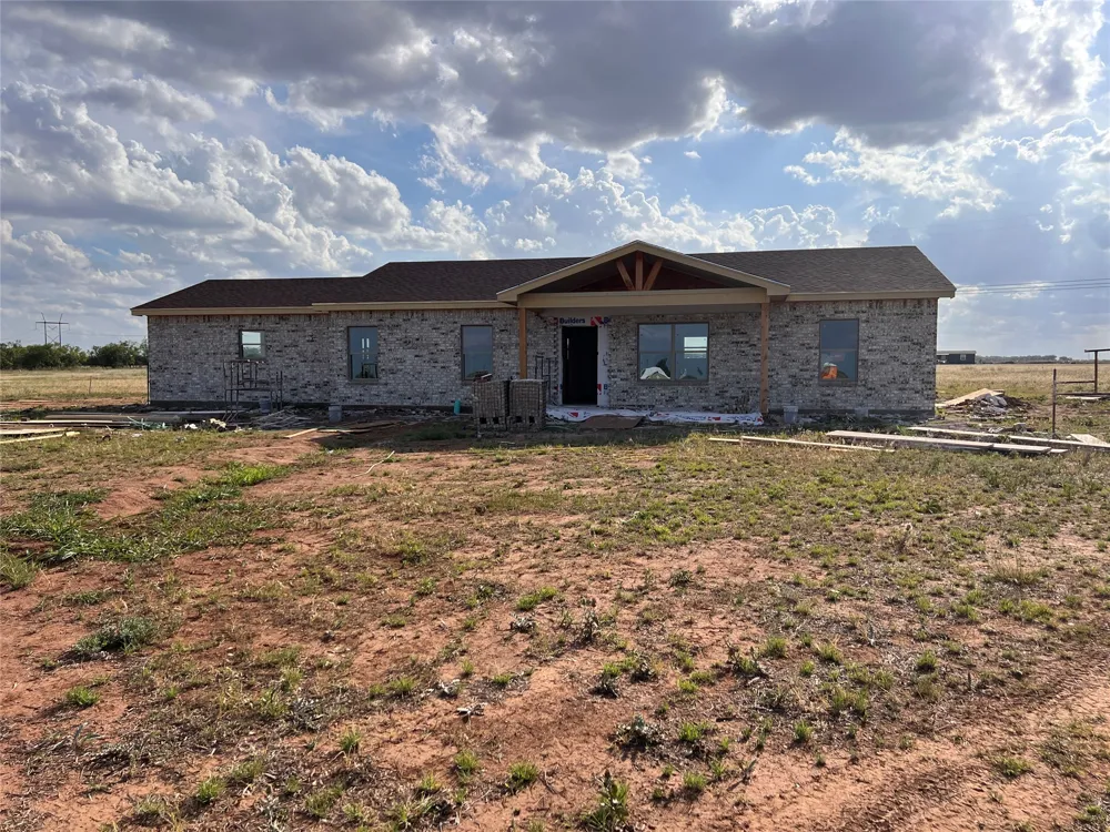 2075 PR 4282 Hawley, TX 79525