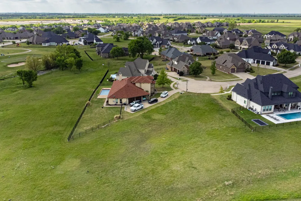 1201 Eagle Glen Pass Gunter, TX 75058
