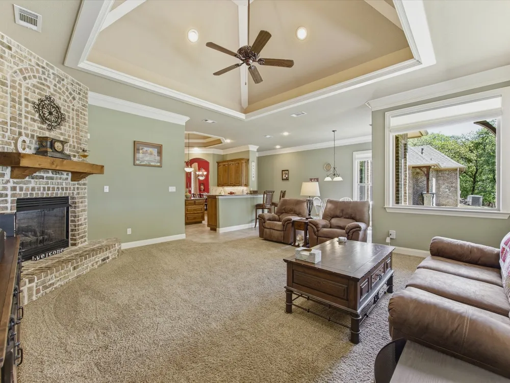 104 Lariat Court Azle, TX 76020