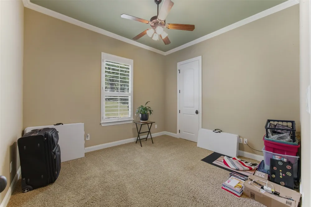 104 Lariat Court Azle, TX 76020