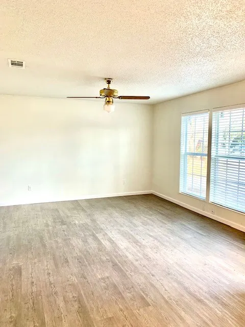 109 Wildwood Court #C Grapevine, TX 76051