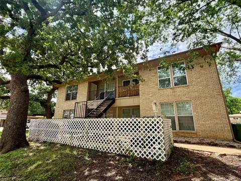 109 Wildwood Court #C