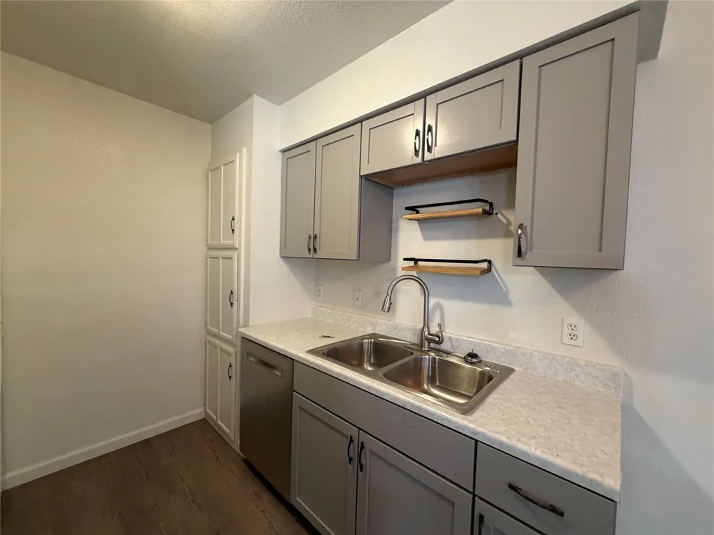 109 Wildwood Court #C Grapevine, TX 76051