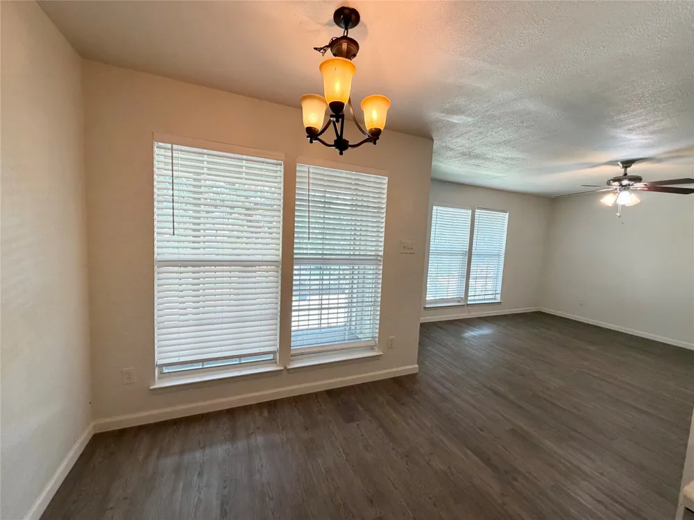 109 Wildwood Court #C Grapevine, TX 76051
