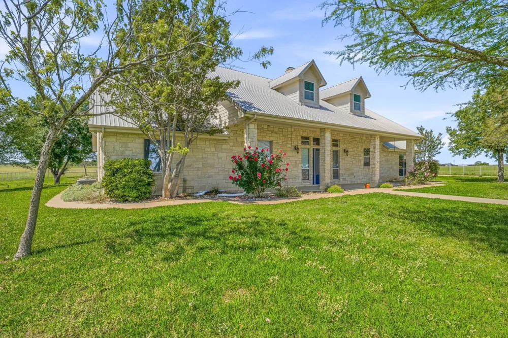 2450 Wood Road Tolar, TX 76476