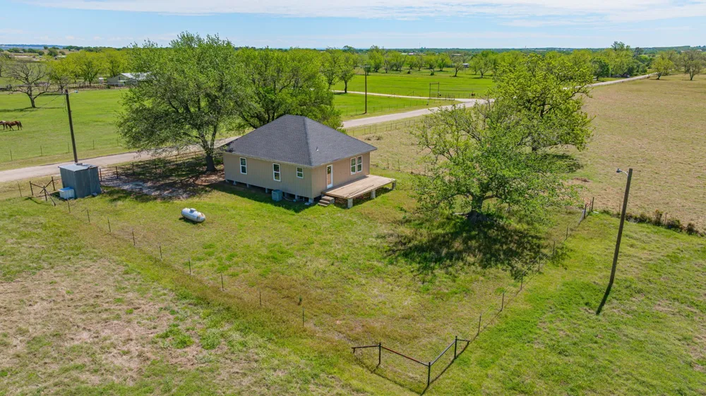 2450 Wood Road Tolar, TX 76476