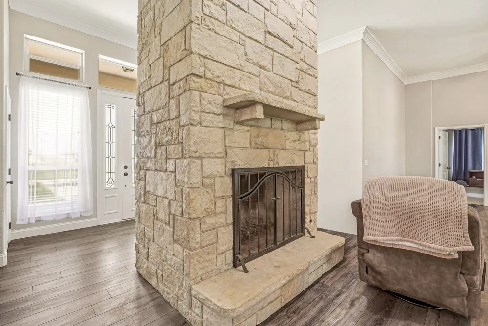 2450 Wood Road Tolar, TX 76476