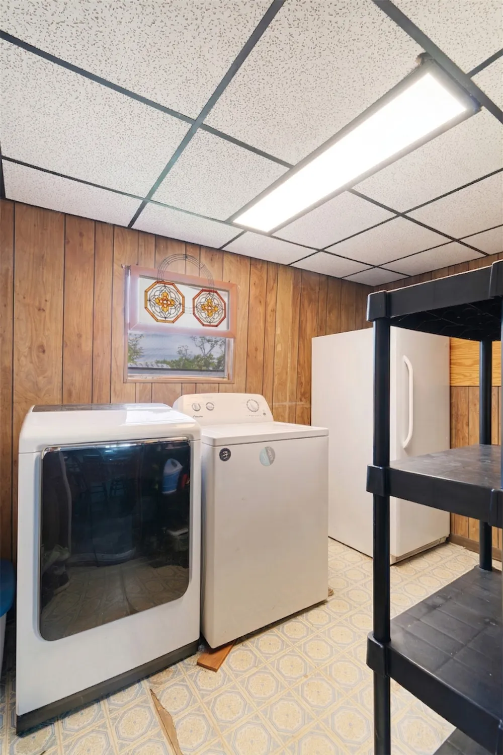 25099 Farm Road 137 Petty, TX 75470