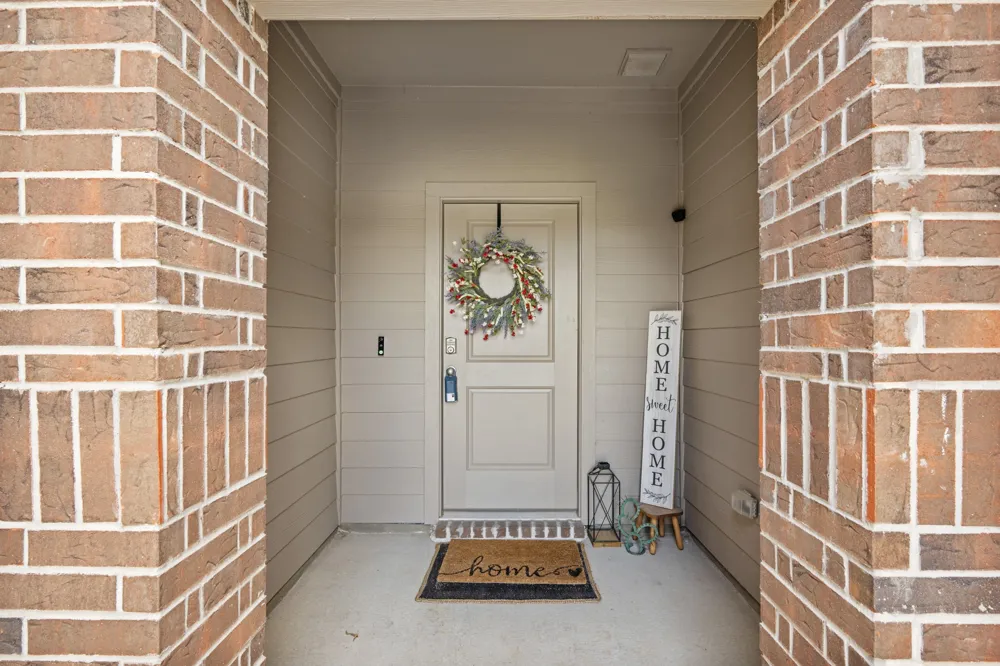 13521 Gunsmoke Lane Cresson, TX 76035