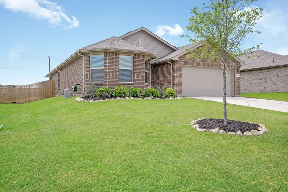 13521 Gunsmoke Lane Cresson, TX 76035