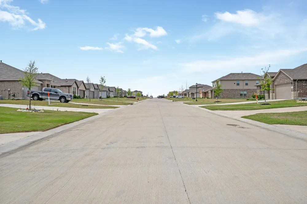 13521 Gunsmoke Lane Cresson, TX 76035