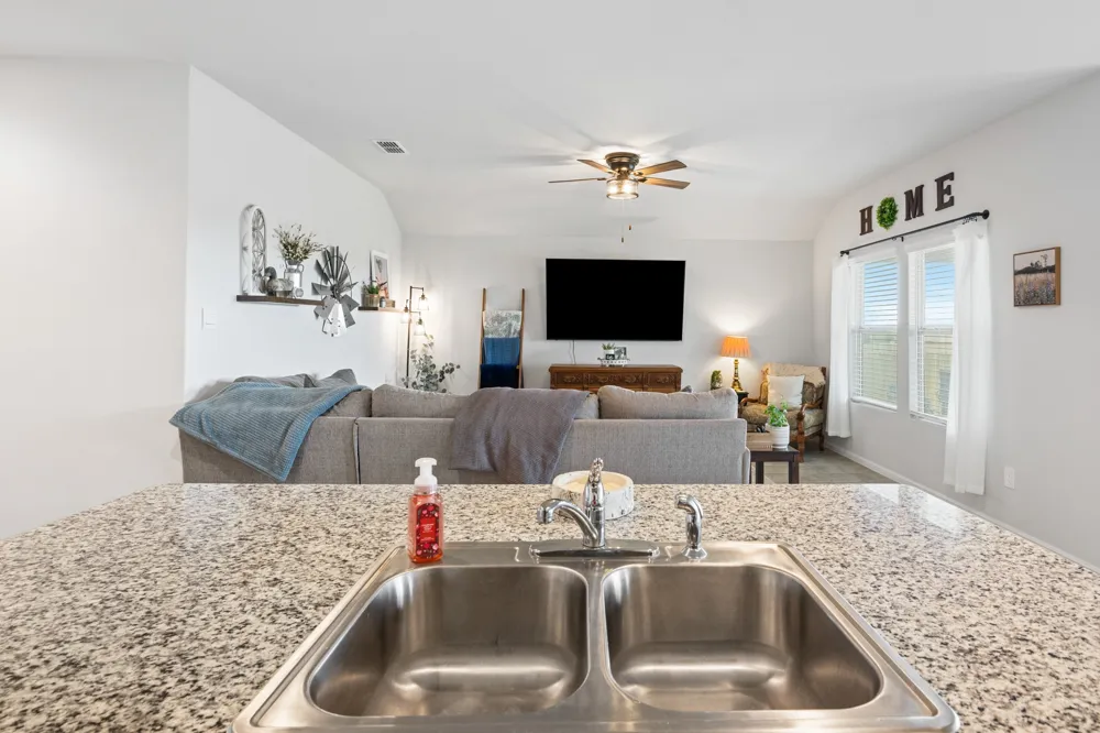 13521 Gunsmoke Lane Cresson, TX 76035
