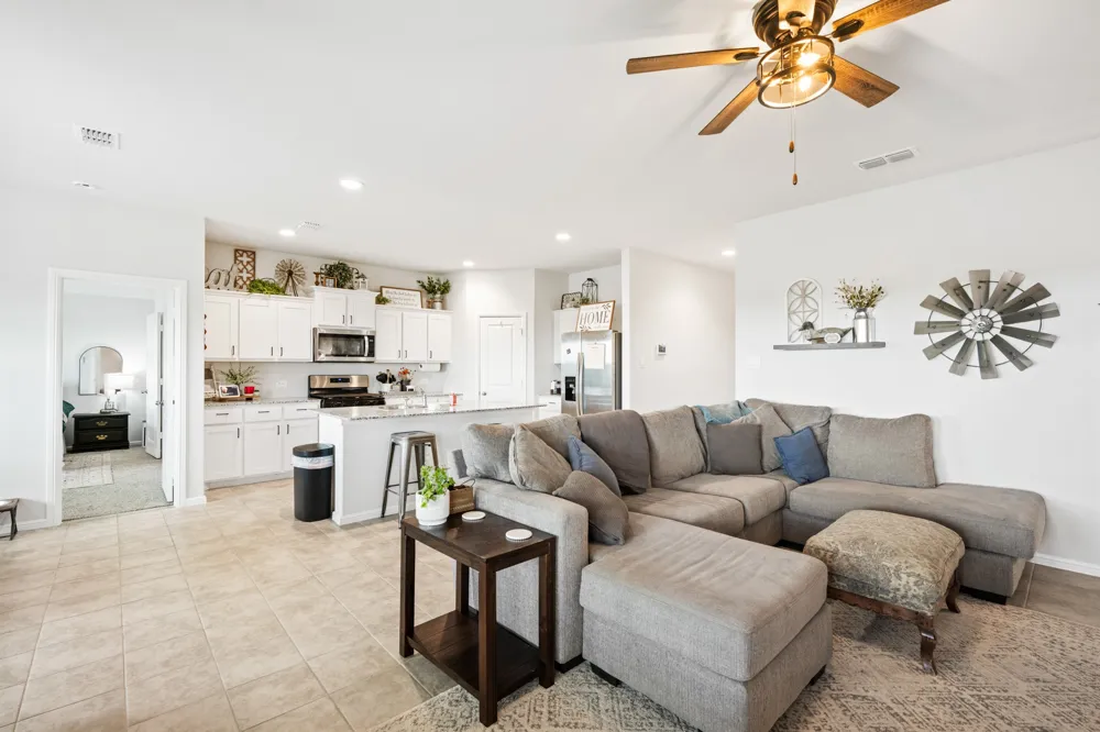 13521 Gunsmoke Lane Cresson, TX 76035