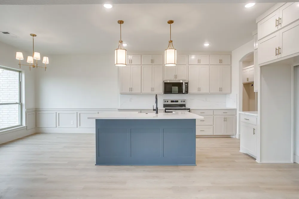 320 Rita Ridge Court Millsap, TX 76066