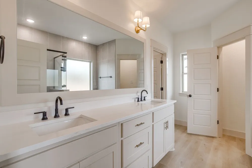 320 Rita Ridge Court Millsap, TX 76066