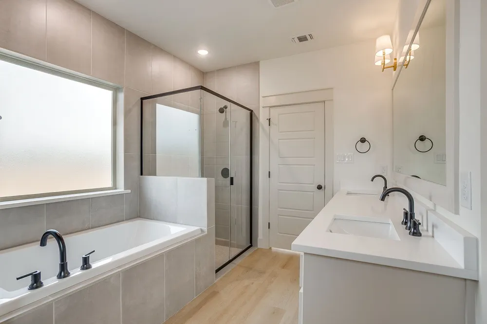 320 Rita Ridge Court Millsap, TX 76066