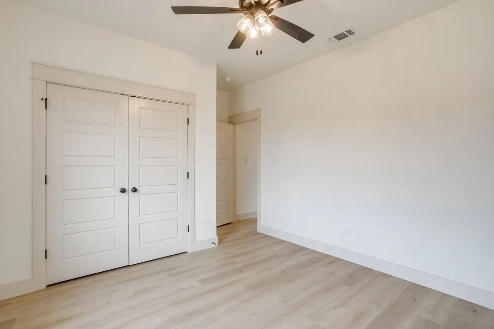 320 Rita Ridge Court Millsap, TX 76066