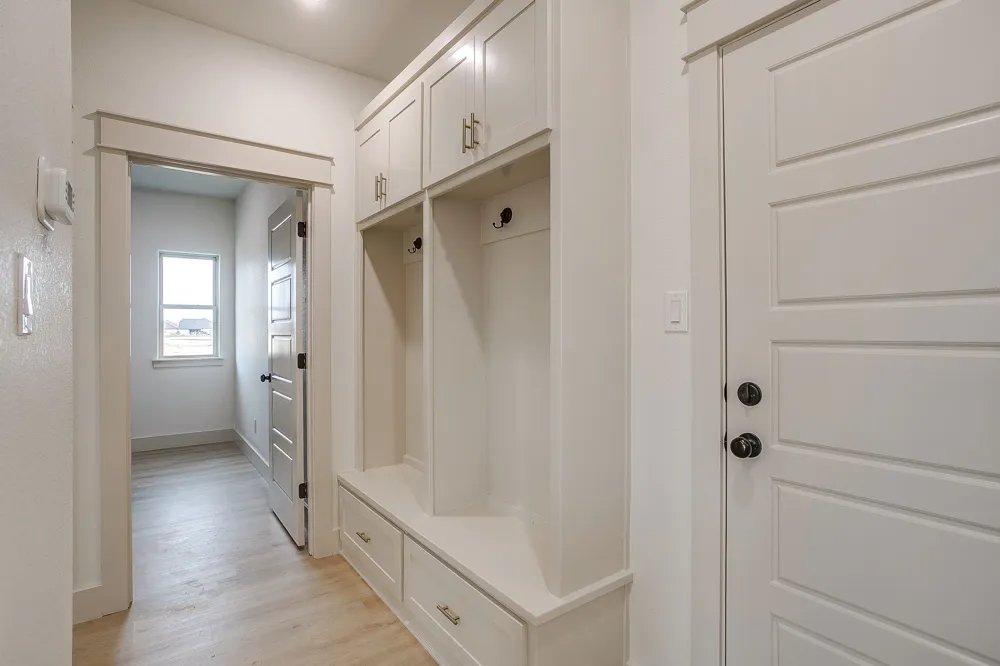 320 Rita Ridge Court Millsap, TX 76066